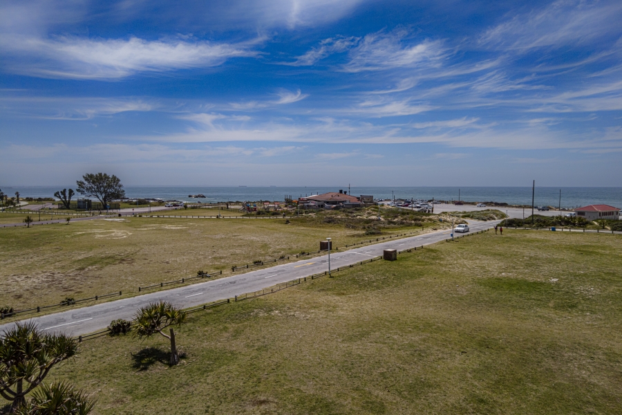 3 Bedroom Property for Sale in Summerstrand Eastern Cape